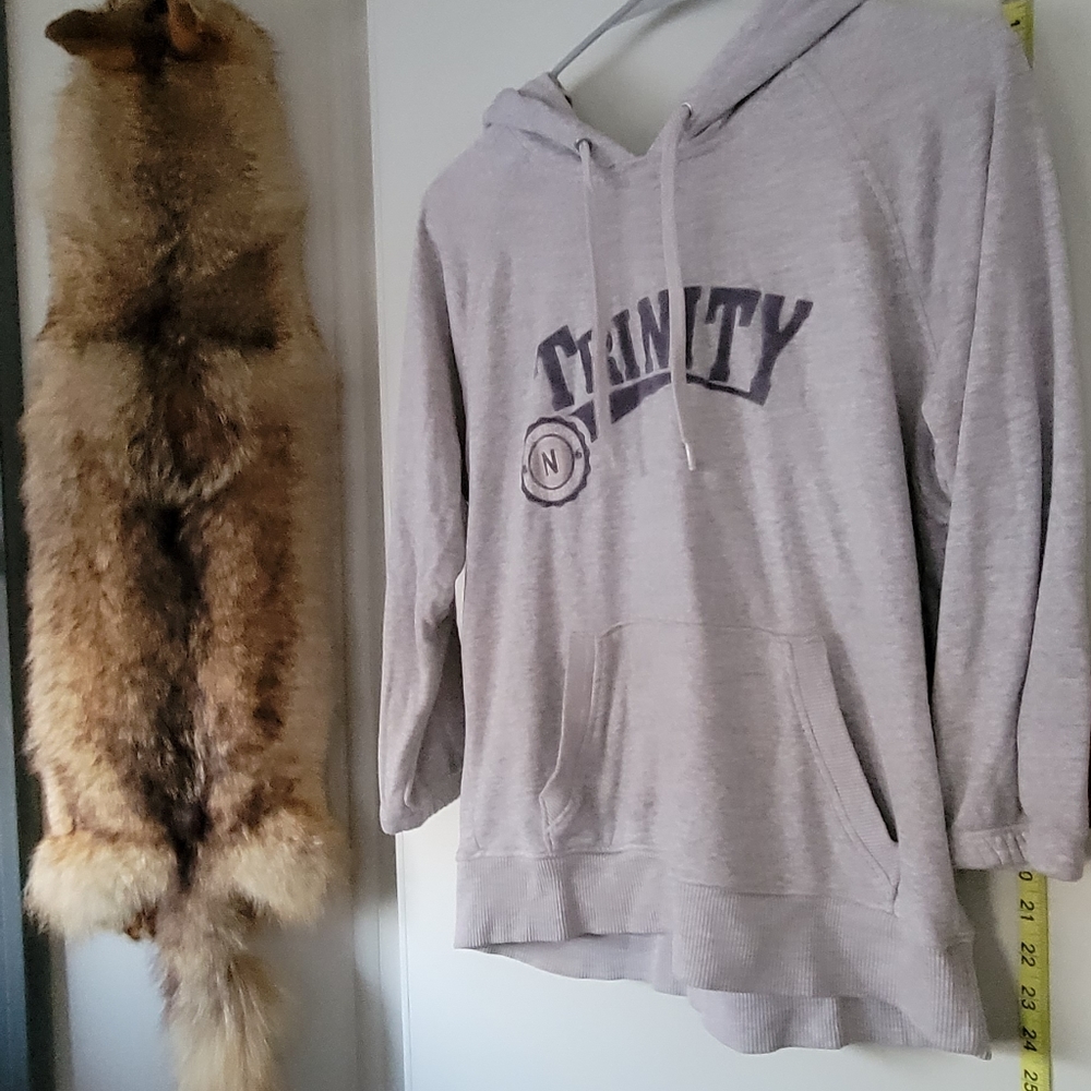 Old Navy Sweatshirt